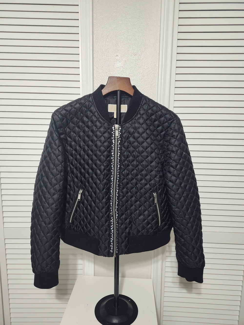 MICHAEL Michael Kors Black Quilted Bomber Jacket with Zip Detail